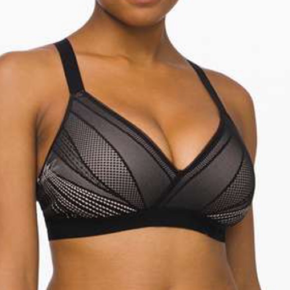 Lululemon Awake to Lace Bra (32B) - Picture 4 of 6